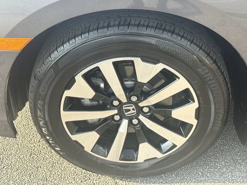 Used 2026 Honda Odyssey EX-L image 11