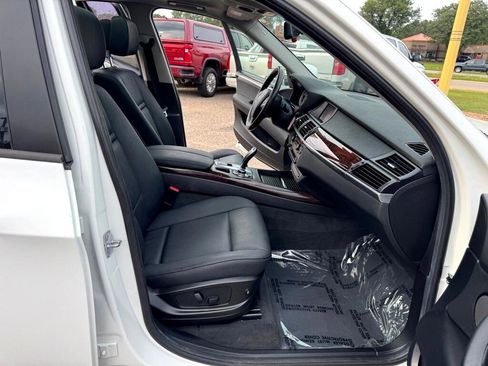 Used 2010 BMW X5 xDrive30i image 28