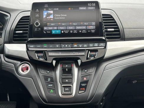 Used 2025 Honda Odyssey Sport-L image 15
