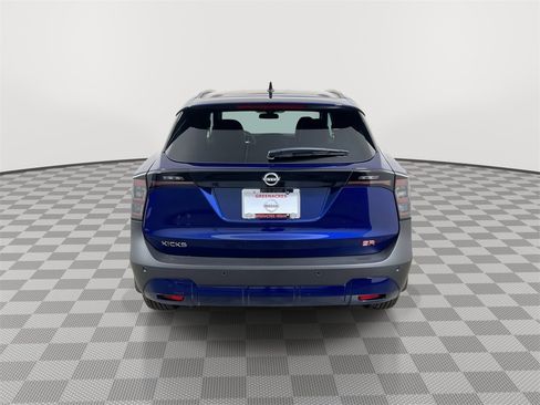 New 2026 Nissan Kicks SR image 7