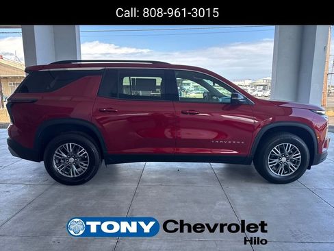 New 2025 Chevrolet Traverse LT w/ Driver Confidence Package image 6