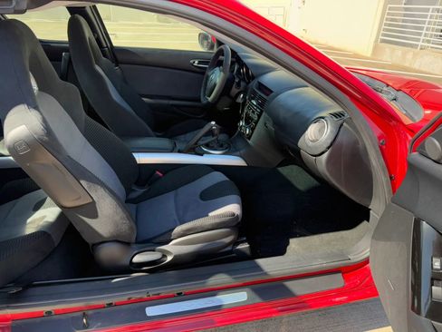 Used 2006 MAZDA RX-8 w/ Touring Pkg RWD image 10
