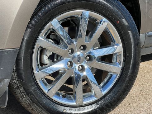 Used 2014 Ford Edge SEL w/ Equipment Group 205A image 10