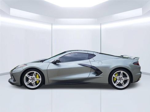 Used 2023 Chevrolet Corvette Stingray Preferred Cpe w/ Z51 Performance Package RWD image 8