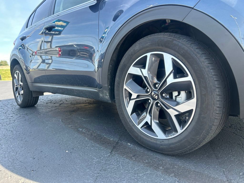 Used 2020 Kia Sportage EX FWD image 10