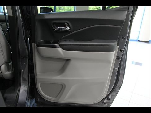 Certified 2023 Honda Ridgeline RTL image 20