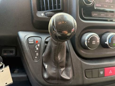 Used 2021 RAM ProMaster 2500 image 27