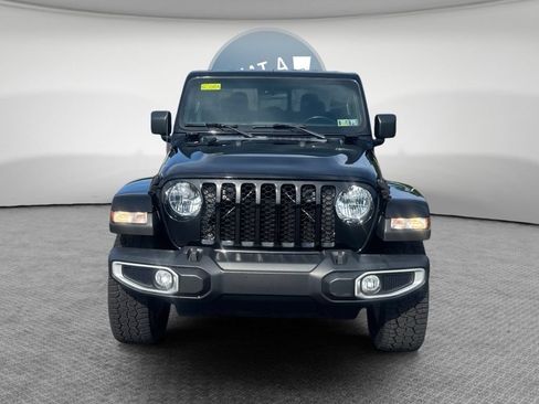 Used 2022 Jeep Gladiator Sport AWD/4WD image 8