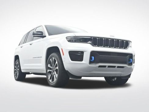 Used 2023 Jeep Grand Cherokee Overland image 33