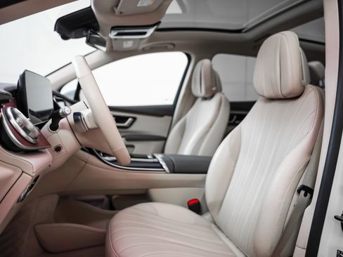 Certified 2023 Mercedes-Benz EQS 450+ SUV image 6