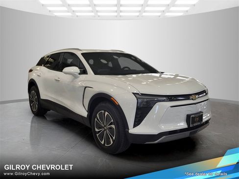 New 2025 Chevrolet Blazer EV LT image 1