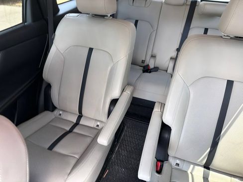 Used 2024 MAZDA CX-90 3.3 Turbo w/ Preferred Plus AWD/4WD image 20