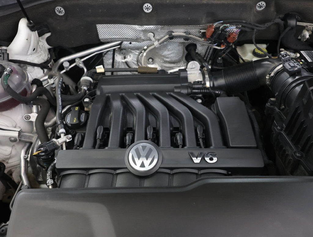 Used 2019 Volkswagen Atlas SEL Premium AWD/4WD image 30