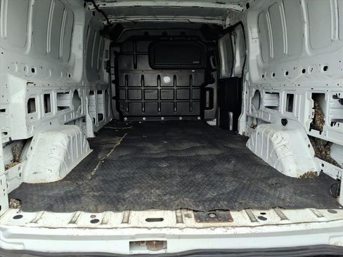 Used 2016 Ford Transit 250 148 Low Roof image 12