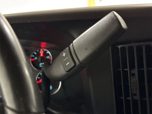 Used 2020 Chevrolet Express 2500 w/ Communications Package image 15