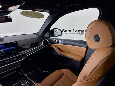 Used 2024 BMW X5 xDrive50e w/ M Sport Package image 25