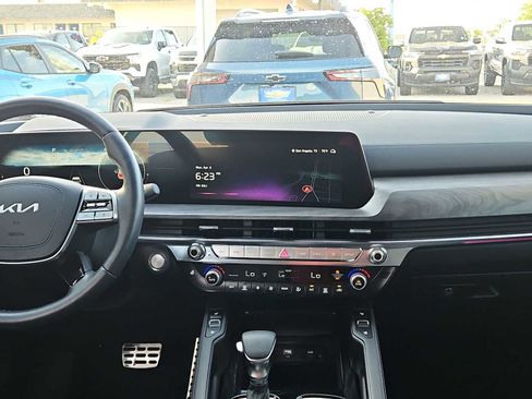 Used 2025 Kia Telluride SX Prestige X-Line image 16