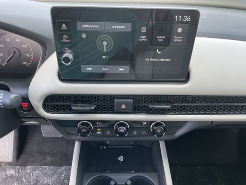 New 2026 Honda HR-V LX image 16