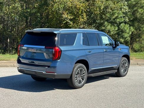 New 2026 GMC Yukon Elevation image 13