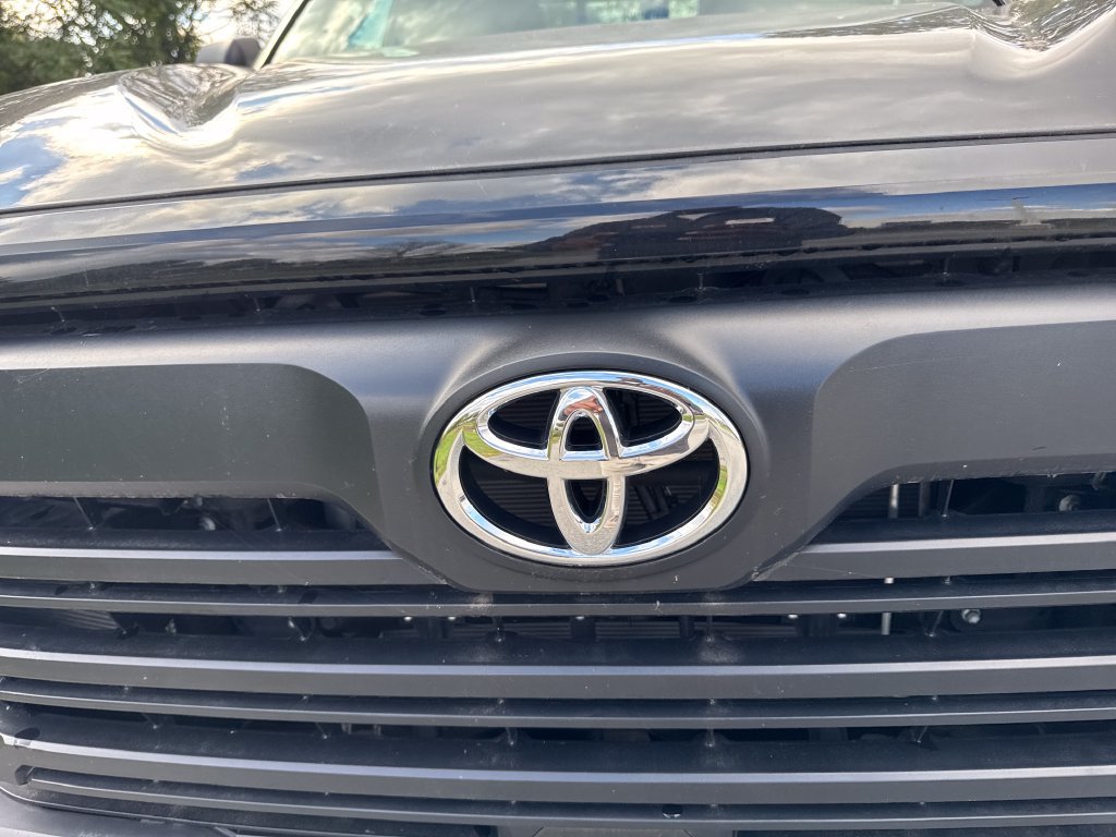 Used 2025 Toyota Tundra SR w/ SR Tow Package AWD/4WD image 17
