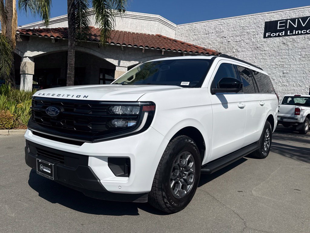 Certified 2025 Ford Expedition Max Active RWD image 6