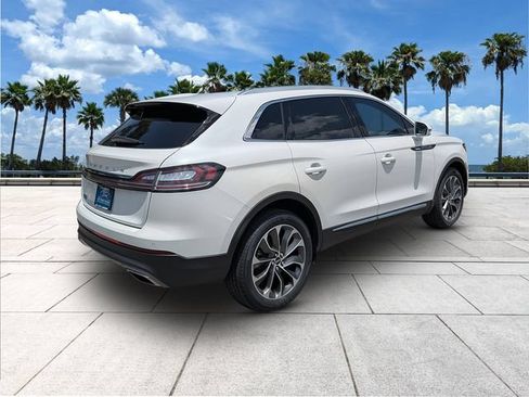 Used 2023 Lincoln Nautilus Reserve FWD image 7