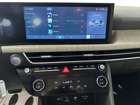 Used 2026 Hyundai Sonata Blue FWD image 21