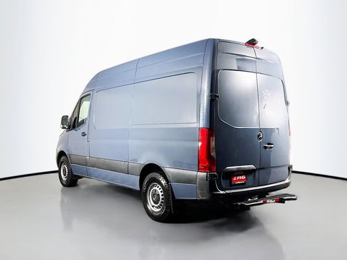 Used 2019 Mercedes-Benz Sprinter 144 image 3