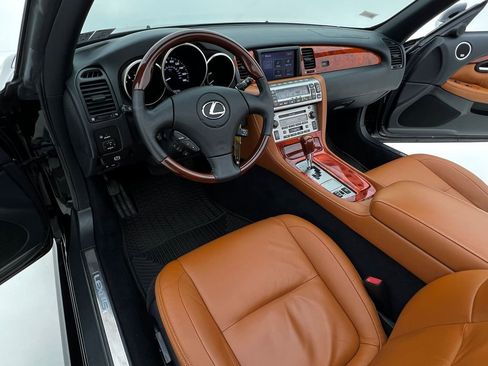 Used 2006 Lexus SC 430 Convertible RWD image 23