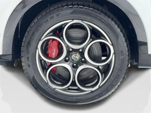 Used 2024 Alfa Romeo Tonale Ti w/ Active Assist Package image 55