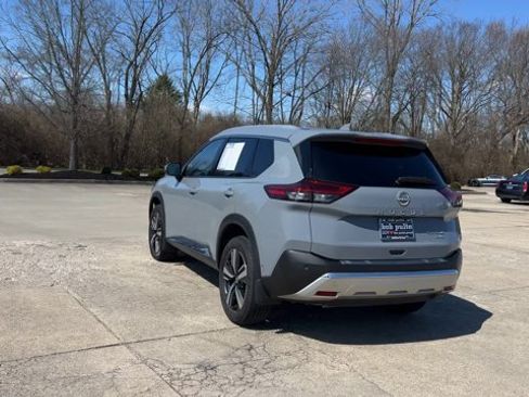 Used 2023 Nissan Rogue Platinum w/ Platinum Premium Package AWD/4WD image 7