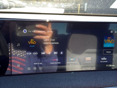 New 2026 Nissan Kicks SV image 18