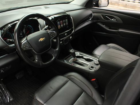 Used 2019 Chevrolet Traverse RS AWD/4WD image 13