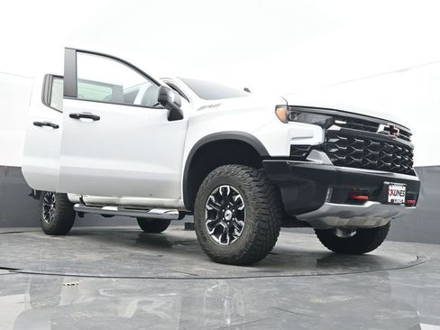 Used 2024 Chevrolet Silverado 1500 ZR2 w/ Technology Package AWD/4WD image 51