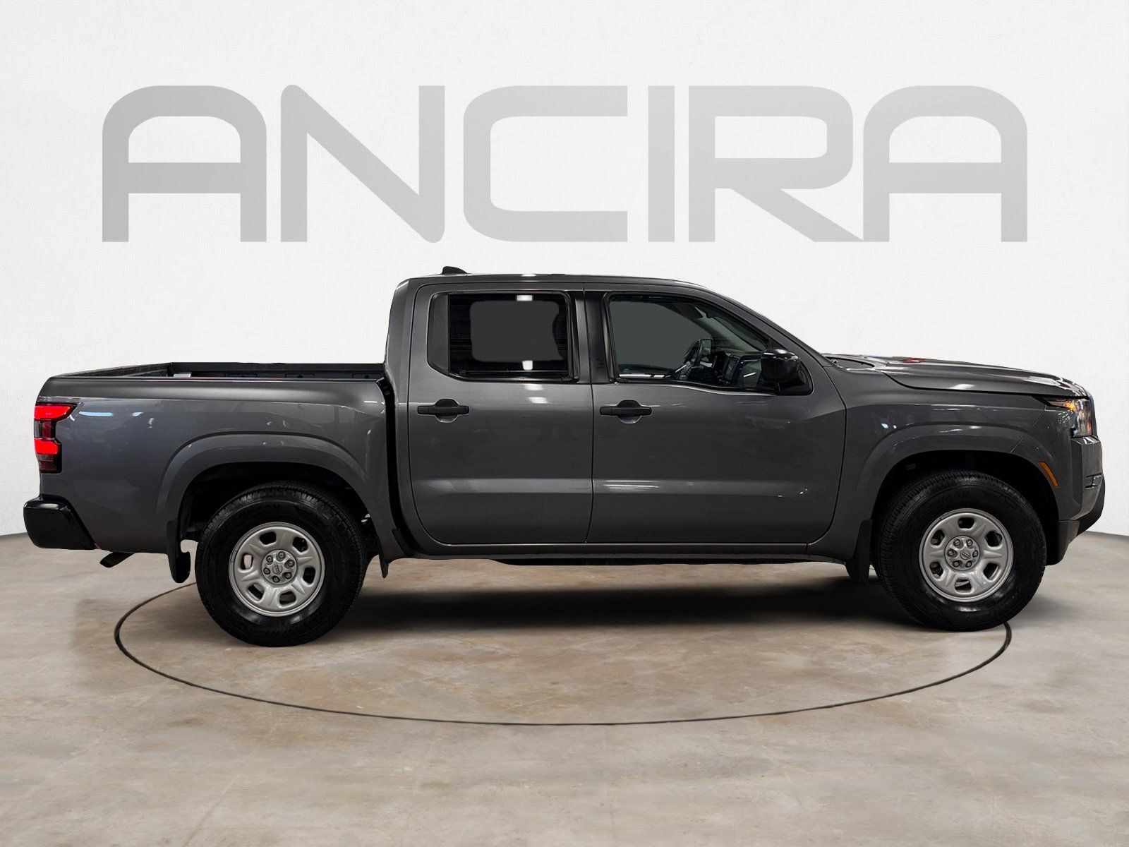 Used 2024 Nissan Frontier S w/ Tow Package RWD image 12