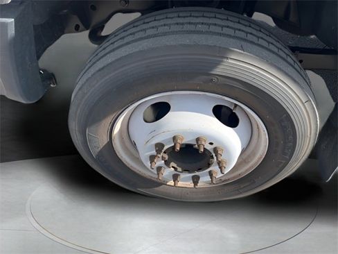 Used 2013 Ford F450 XL w/ Snow Plow Prep Pkg image 8