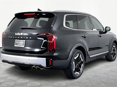 Certified 2024 Kia Telluride S w/ S Sunroof Package image 6