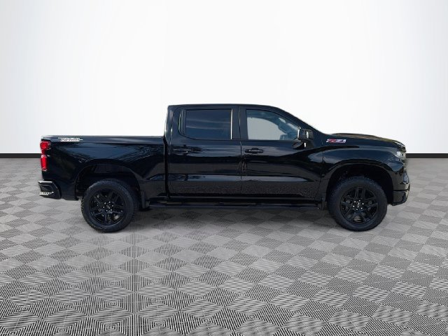 Used 2025 Chevrolet Silverado 1500 LT Trail Boss w/ Convenience Package II AWD/4WD image 7