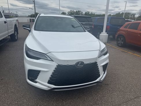 Used 2024 Lexus RX 350 F Sport w/ Convenience Package AWD/4WD image 4