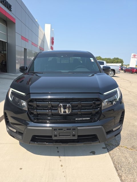 Used 2024 Honda Ridgeline Black Edition image 3