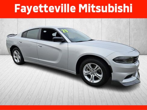 Used 2023 Dodge Charger SXT image 1