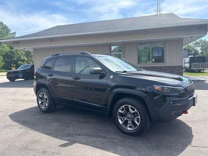 Used 2019 Jeep Cherokee Trailhawk w/ Cold Weather Group