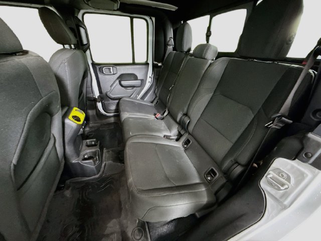 Used 2023 Jeep Gladiator Sport AWD/4WD image 22