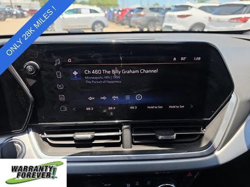 Used 2024 Chevrolet Trax LT w/ Driver Confidence Package FWD image 23