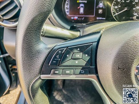 Used 2021 Nissan Kicks SV FWD image 20