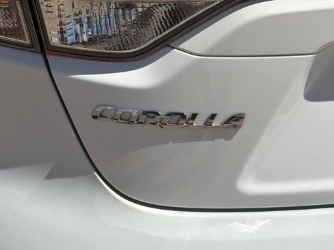 Certified 2022 Toyota Corolla LE FWD image 34