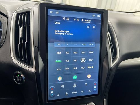 Used 2024 Ford Edge SEL AWD/4WD image 14