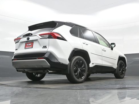 Used 2023 Toyota RAV4 XSE AWD/4WD image 34