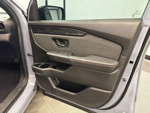 Used 2026 Honda Passport TrailSport image 16