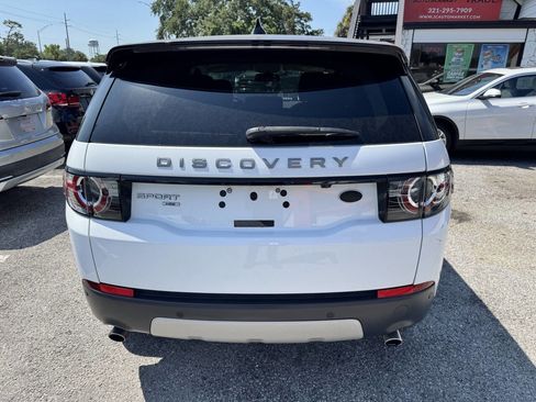 Used 2018 Land Rover Discovery Sport HSE image 3